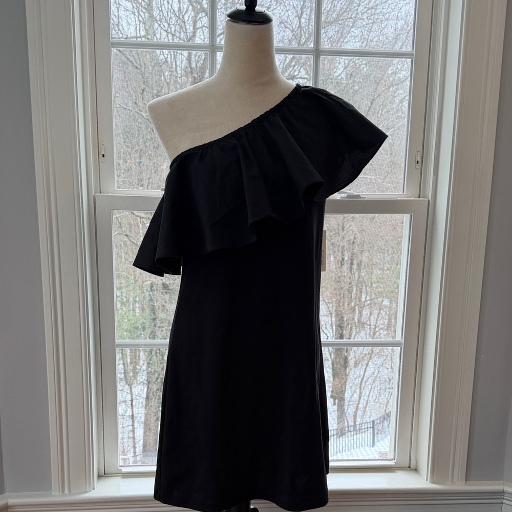 Target Elegant Black One-Shoulder Dress